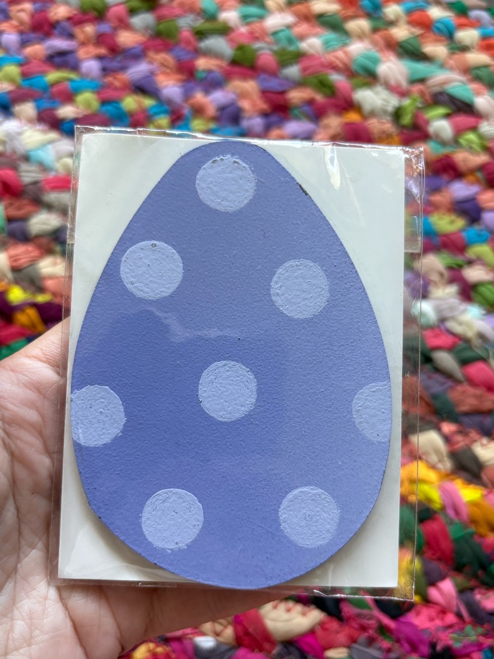 ROEDA HAND-PAINTED METAL EASTER EGG  MAGNET